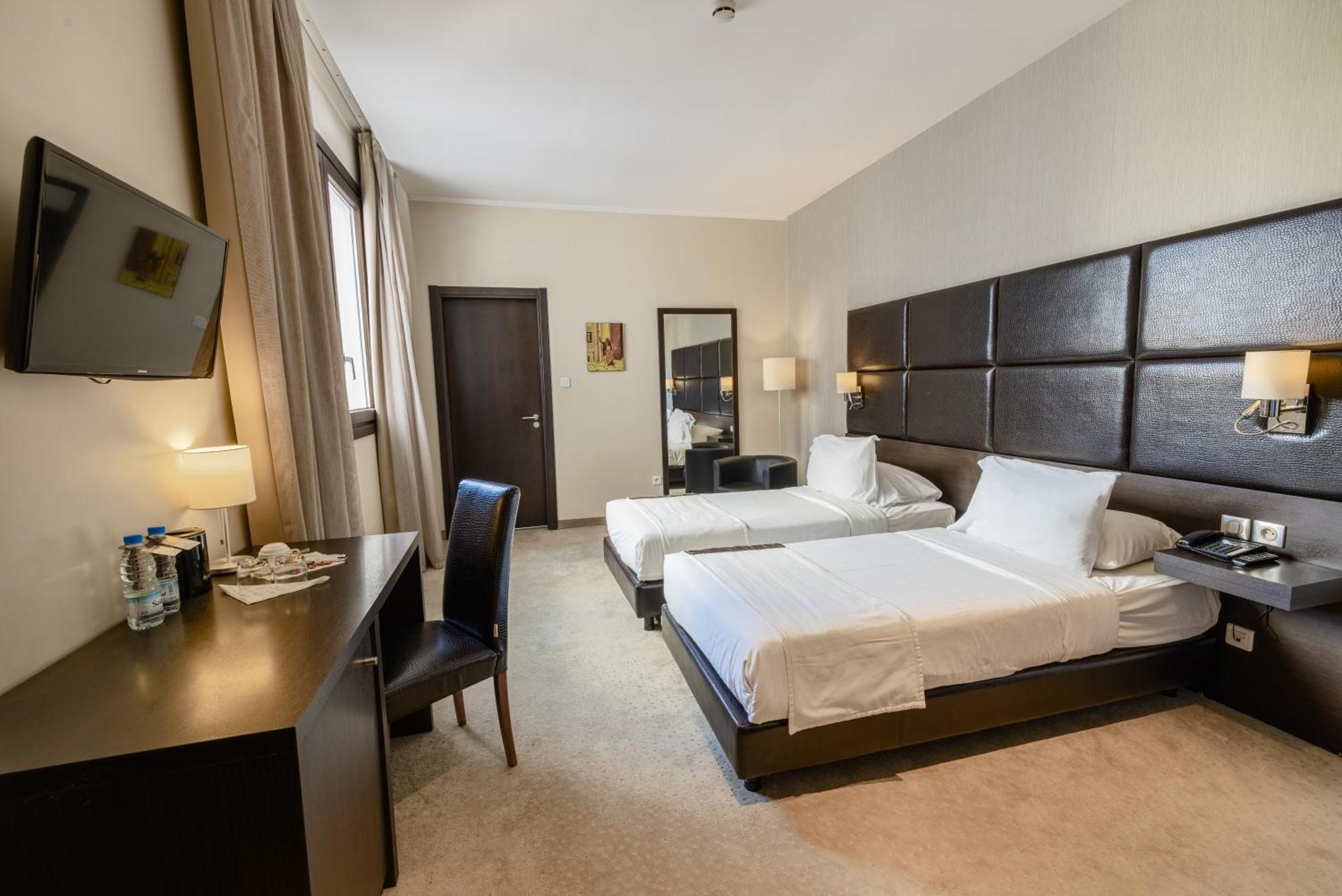 Lalla Doudja Hotel Algiers Luaran gambar