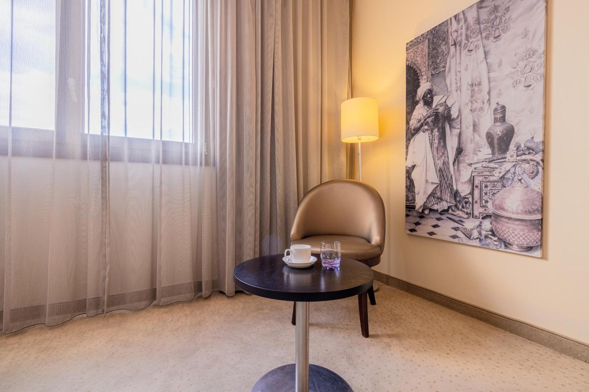 Lalla Doudja Hotel Algiers Luaran gambar